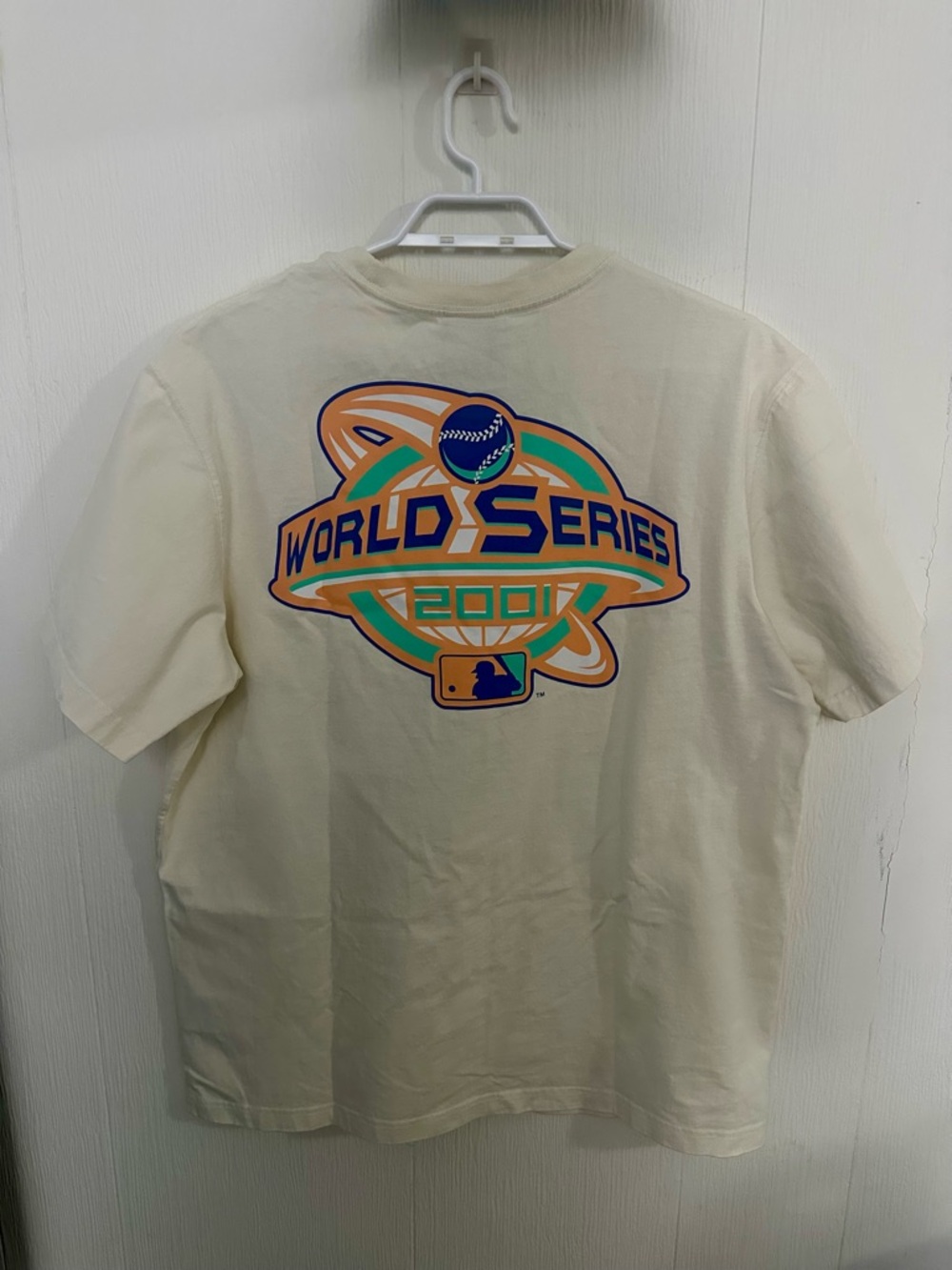 New Era Cooperstown Collection MLB World Series 2001